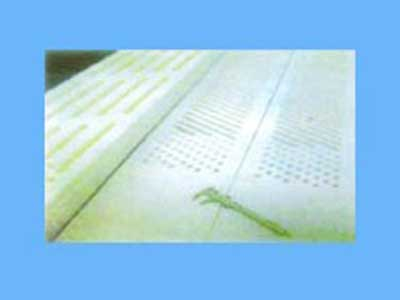 PP板表面为什么抗划痕强?