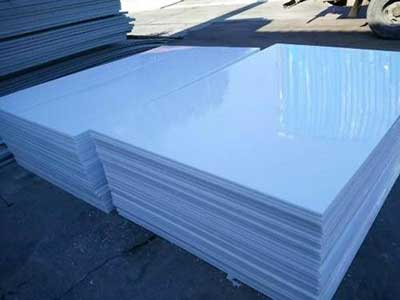 PE板材使用寿命的因素有哪些